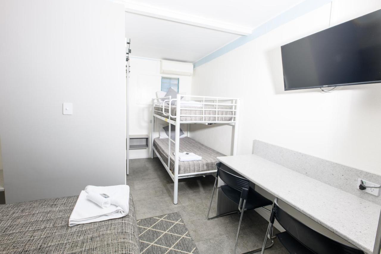 Y Motels Кингарой Экстерьер фото