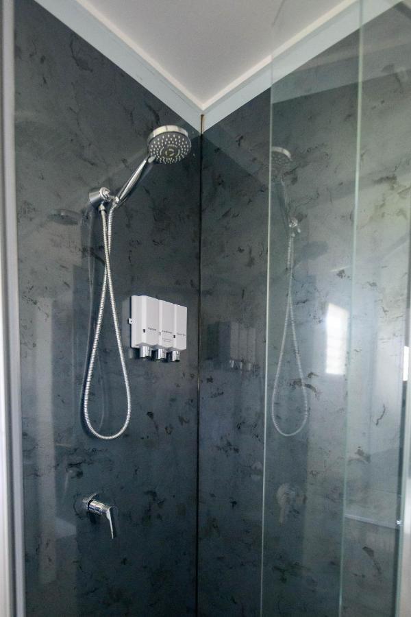 Y Motels Кингарой Экстерьер фото
