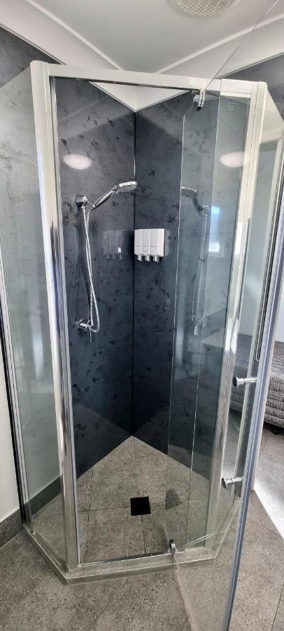 Y Motels Кингарой Экстерьер фото